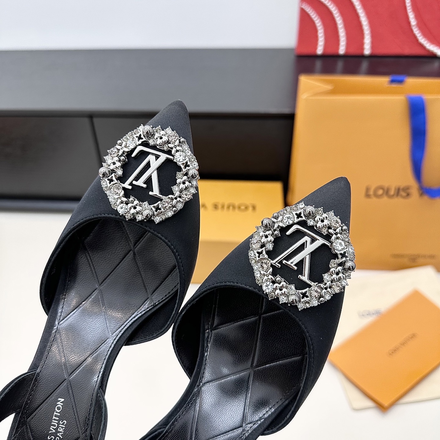 Women's high heels
